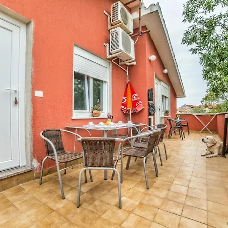 Fuer 4 Personen Ca 65 Qm In Vintijan, Istrien Istrische Riviera *